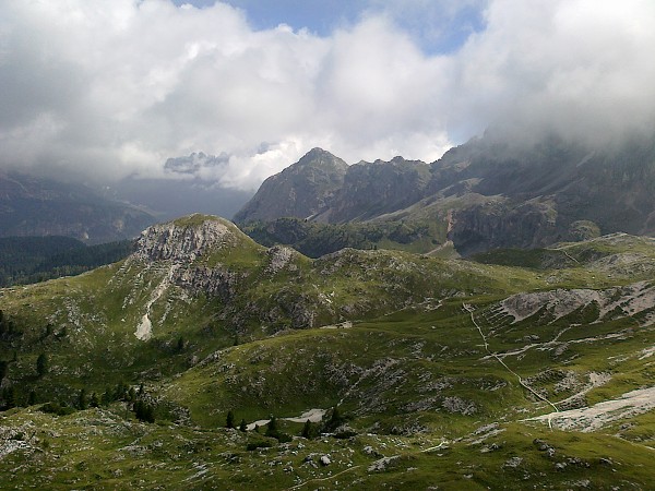 img00004.jpg