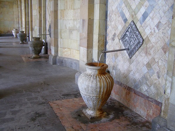 img00047