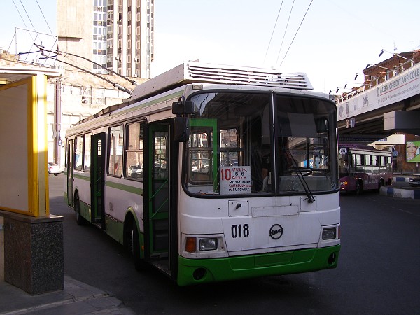 img00095