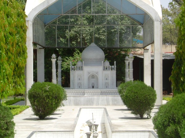 img00186.jpg