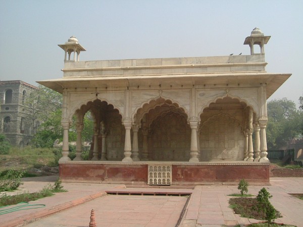 img00176.jpg