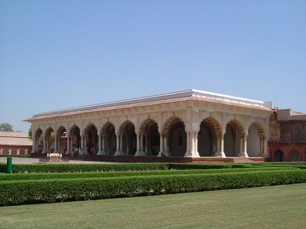img00012.jpg